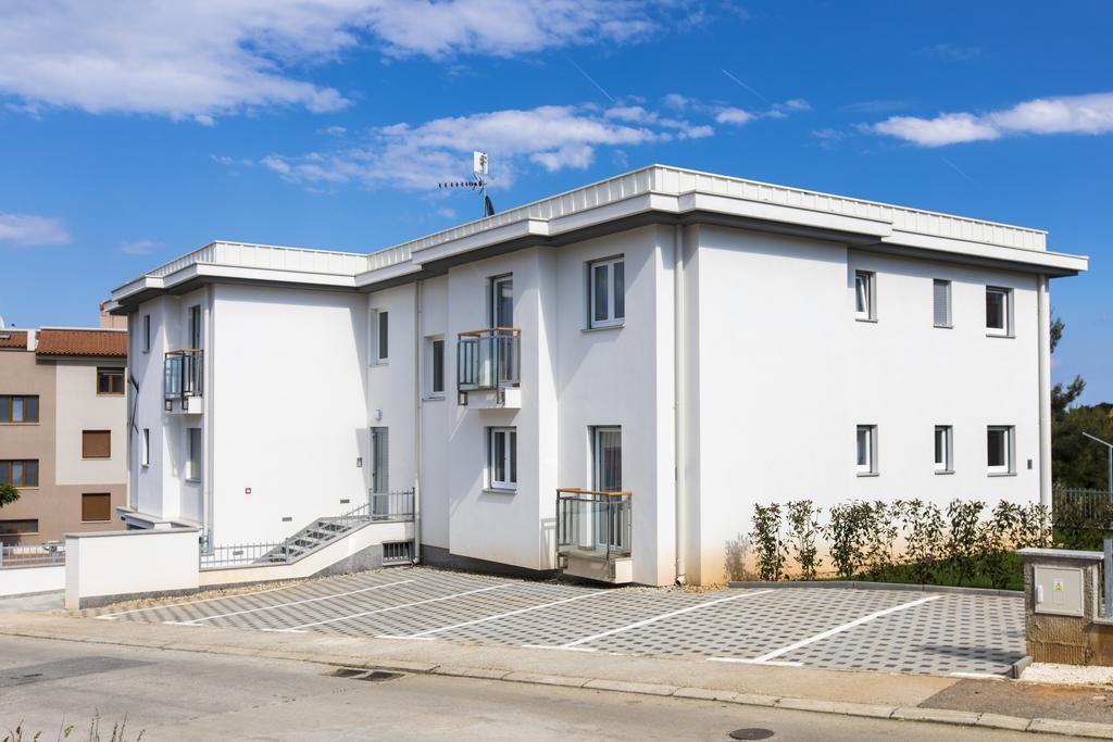 Apartment Lapis
